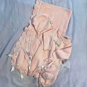 Brand new Baby girl set (no tags)